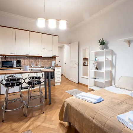 2ndhomes Cozy & Compact Floor In Erottaja *