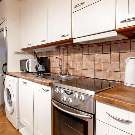 Apartman 2ndhomes Cozy & Compact Floor In Erottaja *