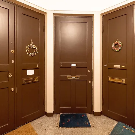 2ndhomes Cozy & Compact Floor In Erottaja Helsinki